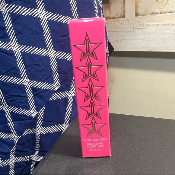 Jeffree Star Other - Jeffree Star Cosmetic Velour Liquid Lipstick in High Society
